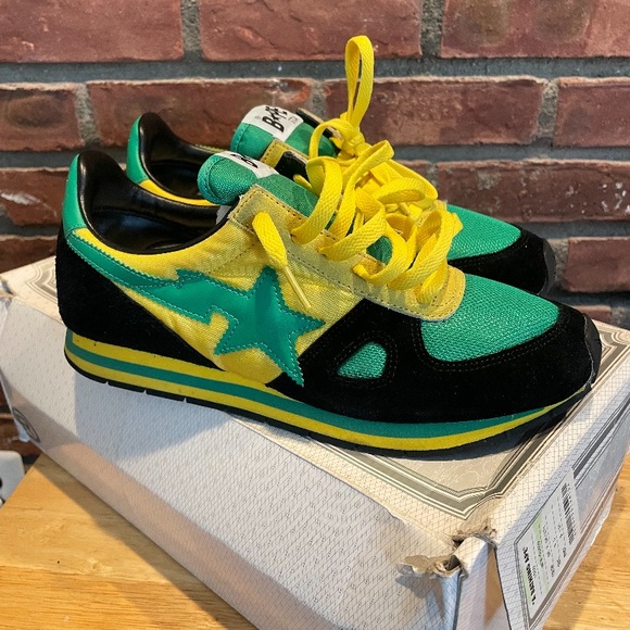 A Bathing Ape BAPE Jamaican Runners sz 9.5 bought at Bape Greene Street NYC - Picture 2 of 3